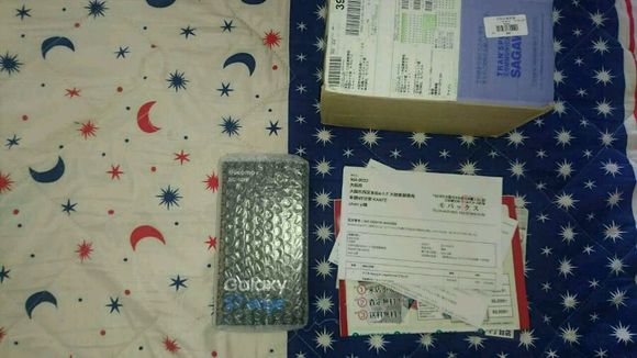 GALAXYS8月底见，看*日我**版s7edge开箱