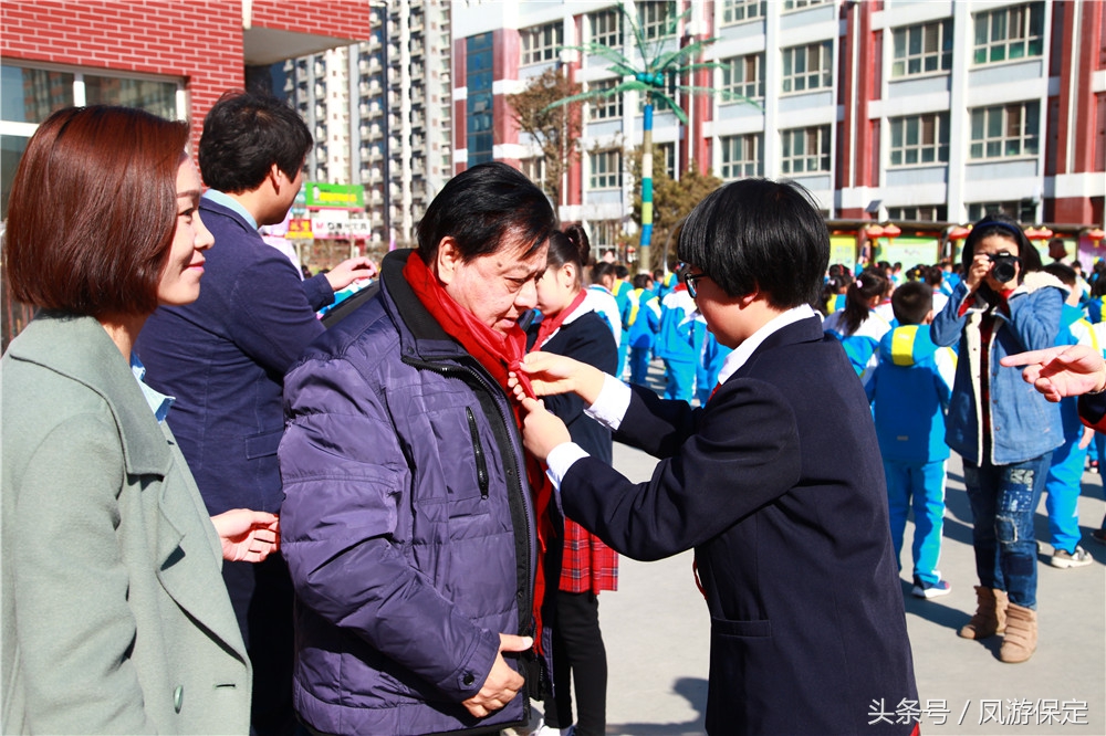 李金斗老师讲座,李金斗老师在“非遗大会”上表演