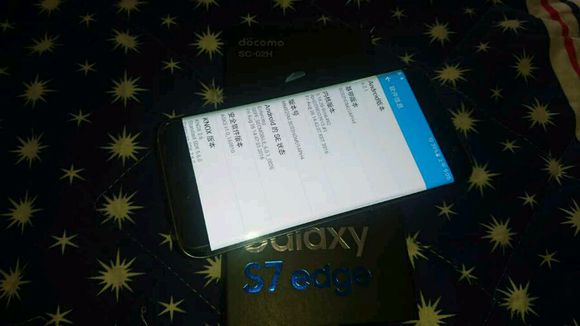 GALAXYS8月底见，看*日我**版s7edge开箱
