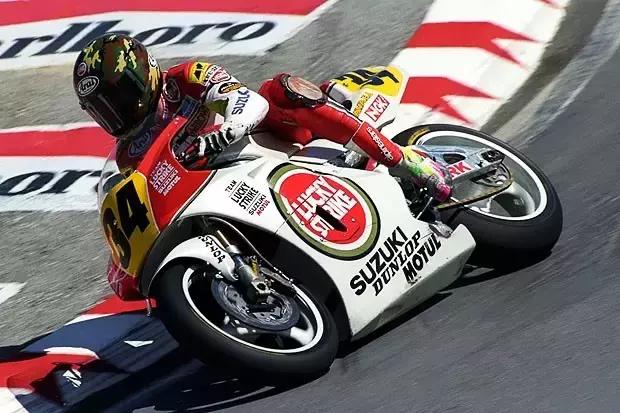 英国足坛坏小子,英国坏小子成名之战