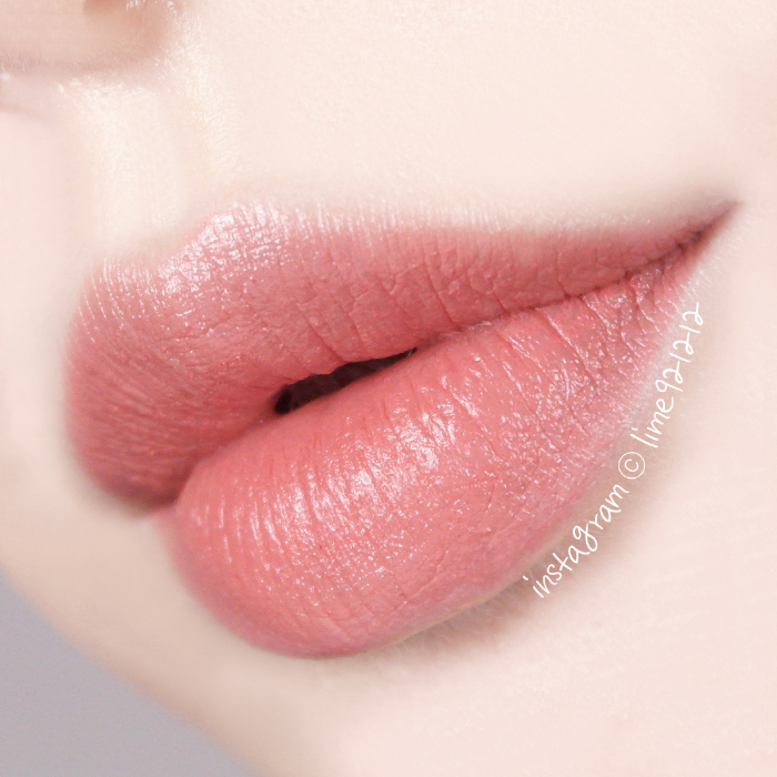 为什么别人涂的口红最好看,同一支口红却没有别人涂好看