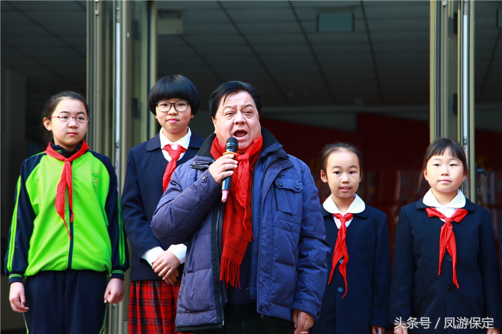 李金斗老师讲座,李金斗老师在“非遗大会”上表演