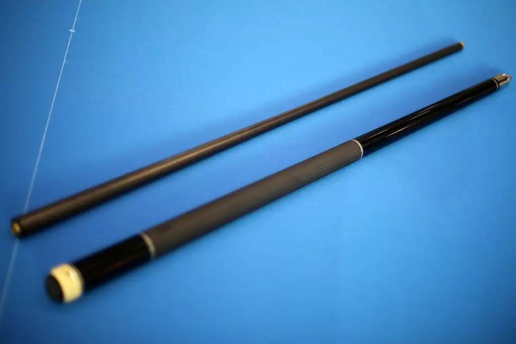 充电球杆、切开台球、防水球台，「台球年货大集」上的新鲜货