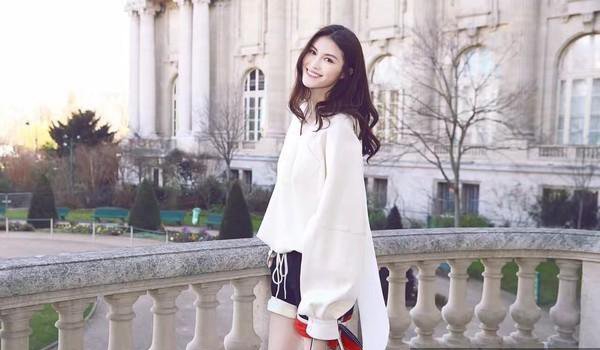 chloe最新秀,2023年chloe秋冬服装走秀