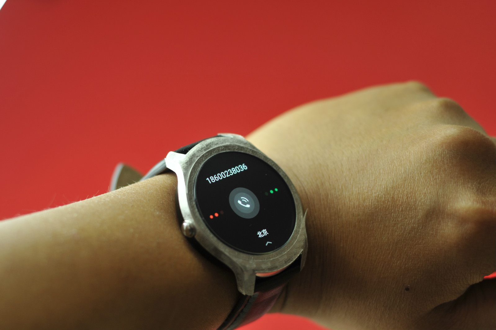 智能手表长得跟普通手表一样,智能手表都一个样