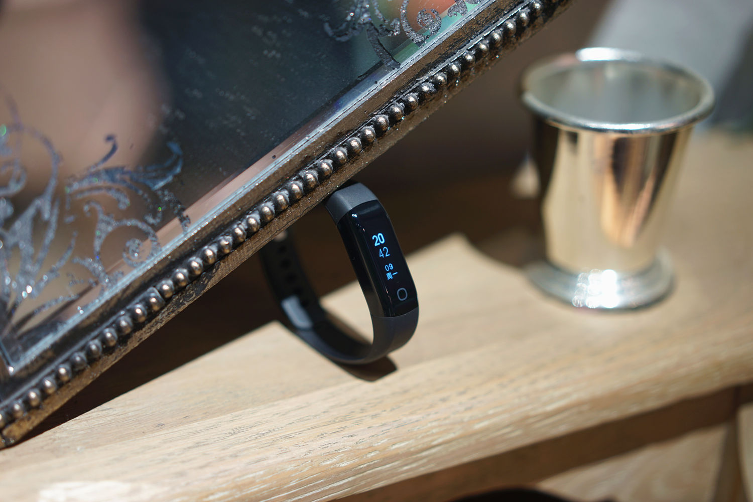 乐心手环mambo2代怎么连接微信,小米手环买到使用过的了