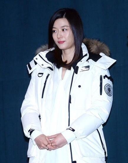 女星孕照差距大,女星的孕照