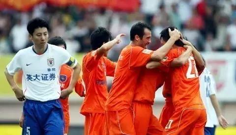 曲波声音,曲波声乐