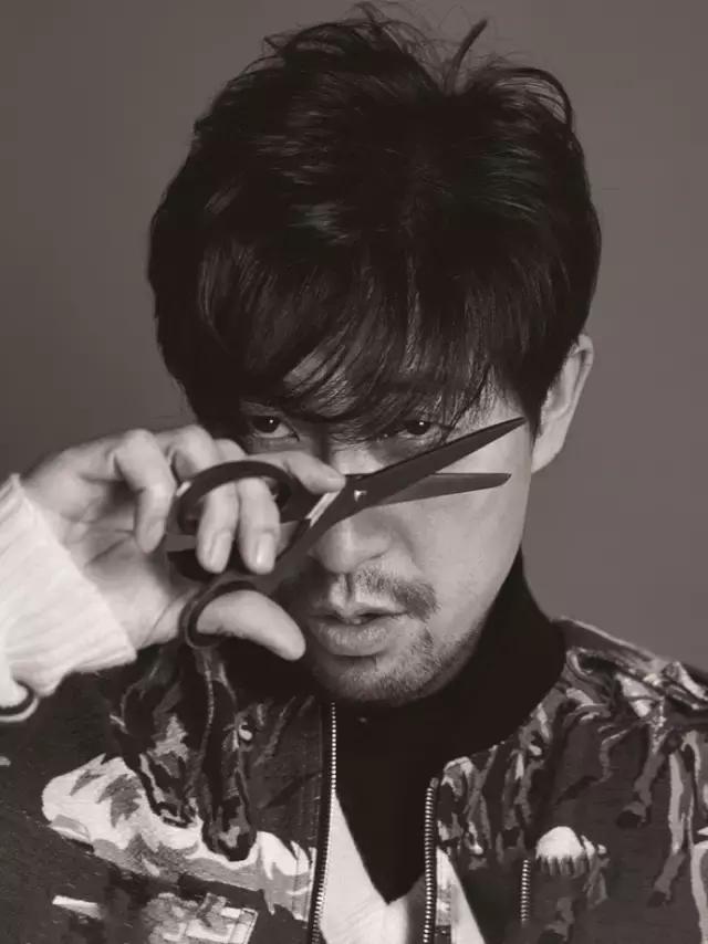 王源穷吗,王源千