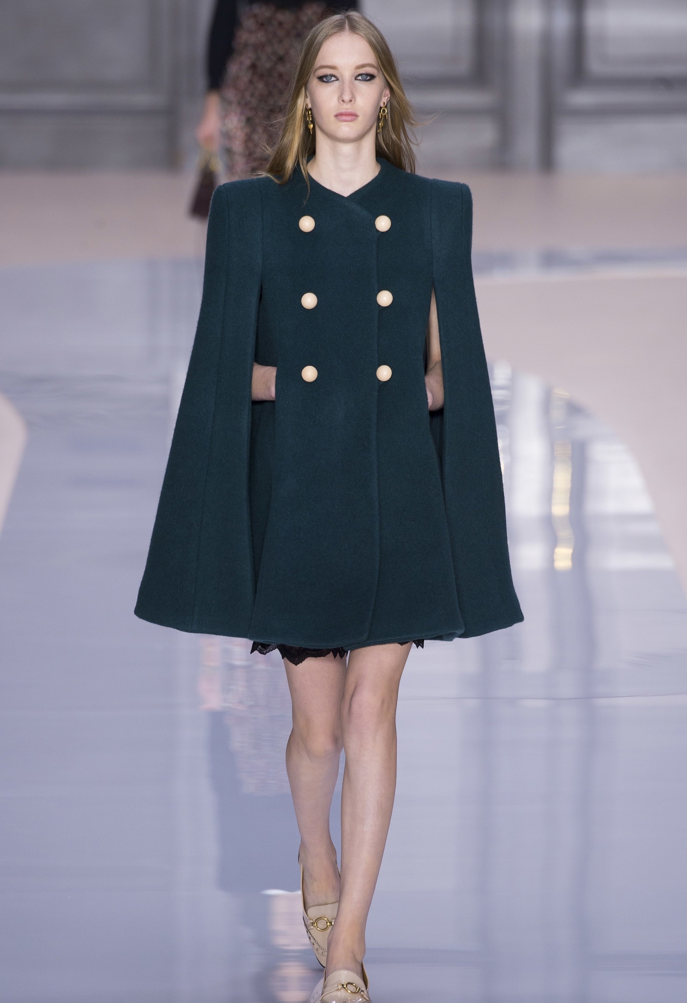 chloe最新秀,2023年chloe秋冬服装走秀