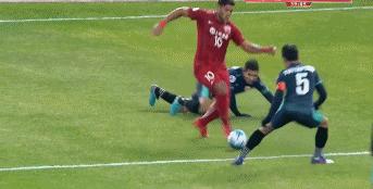 足球无球跑动第一人穆勒,能读懂穆勒跑位的只有穆勒自己