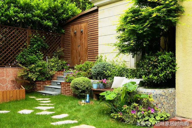 遗憾没有阳光？背阴阳台也能打造幽静绿色花园