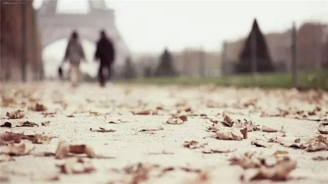 她25岁给人当后妈，后来离开福清去了台湾……