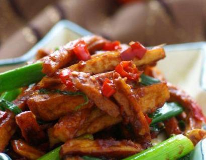 蒜苗炒鹅蛋功效与作用,蒜苗的功效与作用