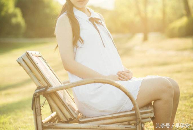 怀孕呕吐怎么护理,孕妇怀孕早期呕吐是怎么回事