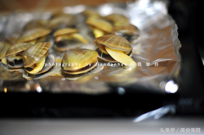 一张薄薄的锡纸可以做些什么,锡纸黄蚬子大约需要几分钟