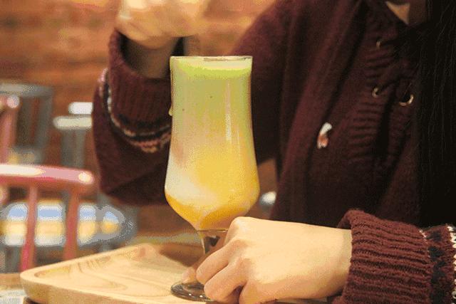 深圳第一家迪拜果饮店，2吨的水果真的吓到我了！