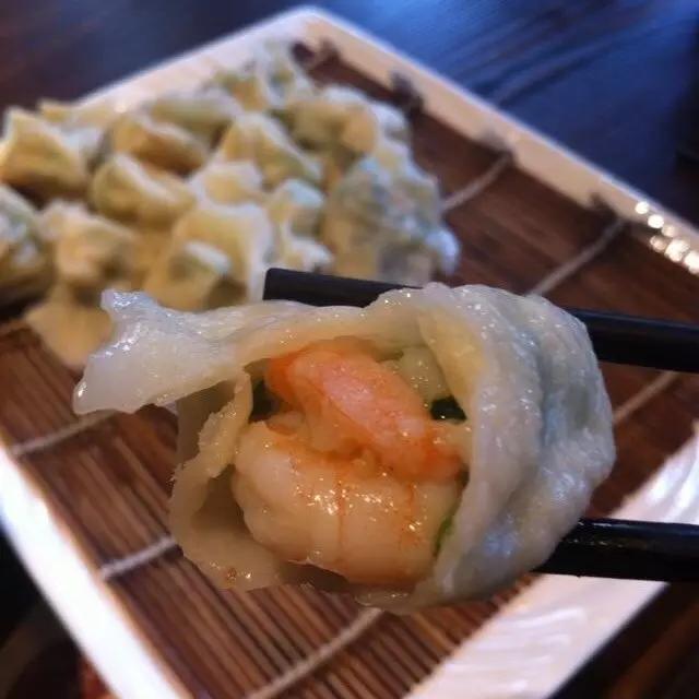 一天吃8顿算啥！回我老家青岛，带你吃上24小时！