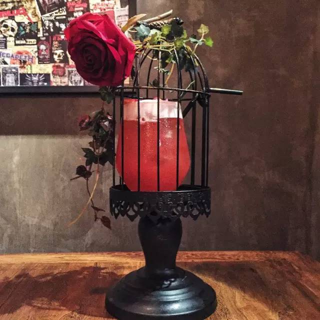 单身狗慎入！在上海，小伙谈恋爱要带女朋友去做……