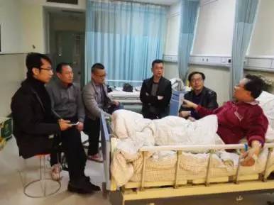 被陈凯歌看中的新乡导演，凭什么让新乡这座城笑着流泪？