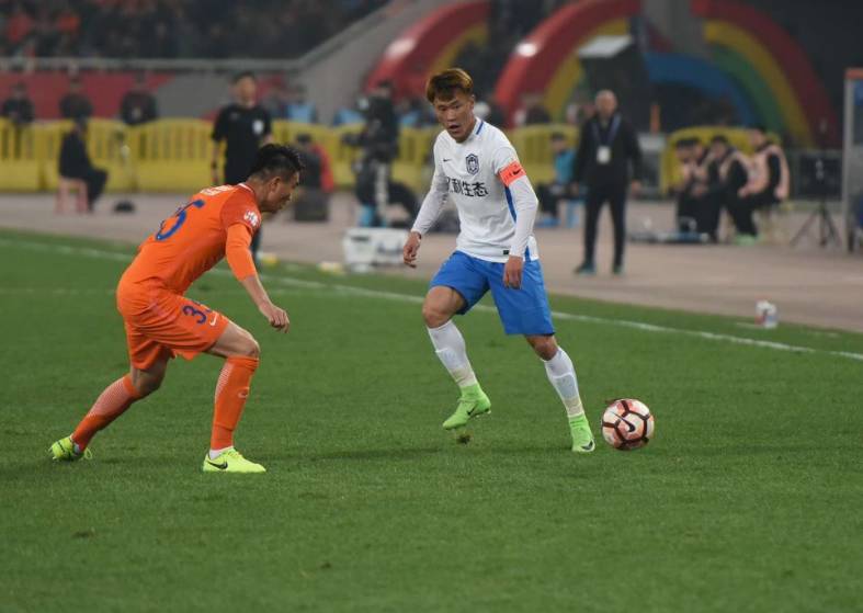 还有哪些中超表现好的球员,中超巅峰时期的球员