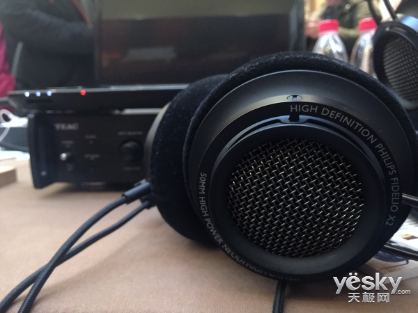 飞利浦hifi耳机,飞利浦影音展会