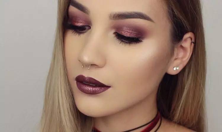 咬唇妆显脏,咬唇妆有层次感