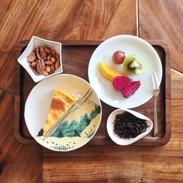 单身狗慎入！在上海，小伙谈恋爱要带女朋友去做……