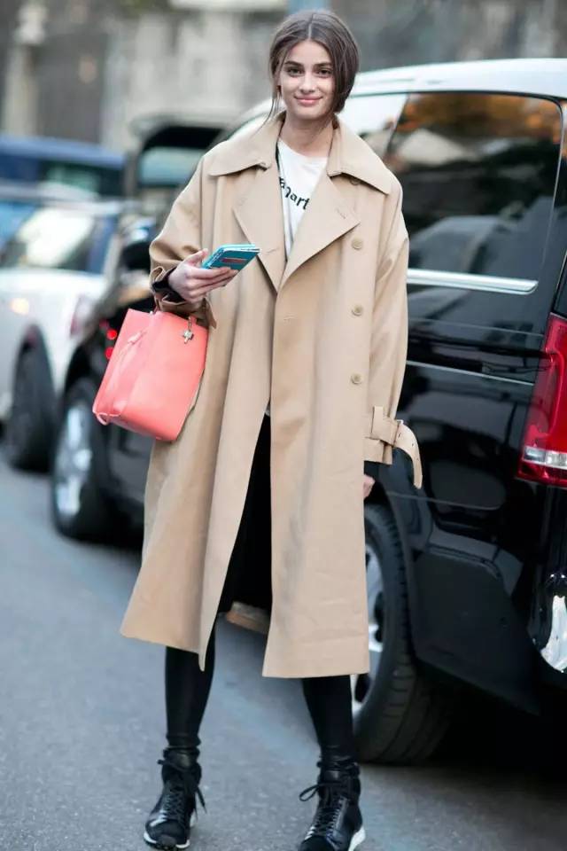 长风衣和短风衣穿搭对比,长风衣外套搭配