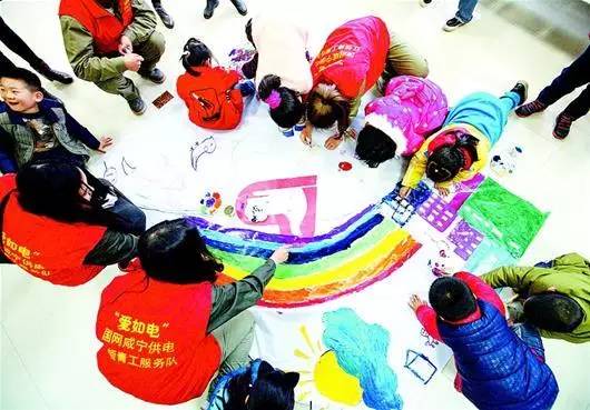 正能量｜传承雷锋精神，他们在行动——看看你我“身边的雷锋”