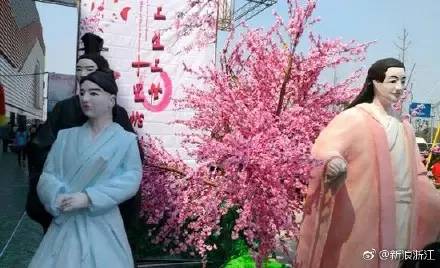 吸毒送外卖，断腿还裸贷……知乎1人分饰244角答题被封