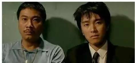 十年龙套一朝逆袭，这就是星爷出道35年的成神之路