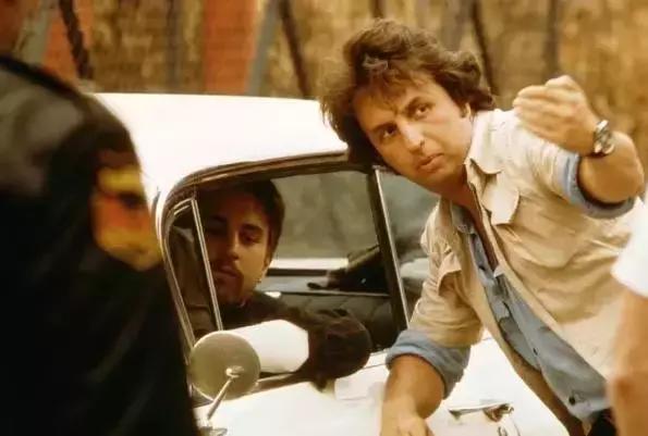 这位消失了二十年的顶级导演最近神秘回归