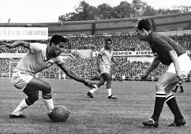 那些年打败刘翔的选手,2023年足球十大巨星