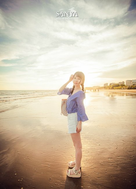 呼吸三亚新鲜空气~逃脱女儿牵拌