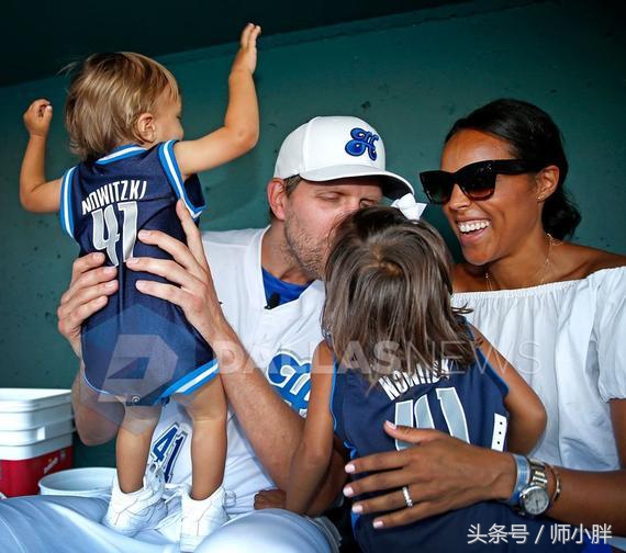 德克诺维茨基篮下脚步,德克诺维茨基打篮球视频