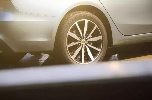 荣威i61.0t上市时间,i6荣威销售