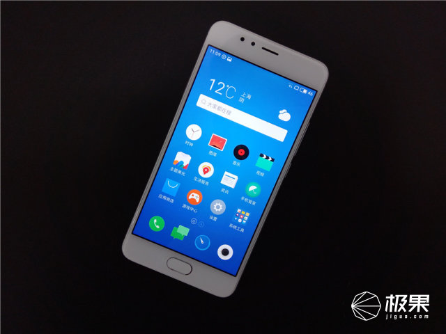 魅蓝5s如何快速充电,魅蓝5s快充怎么样