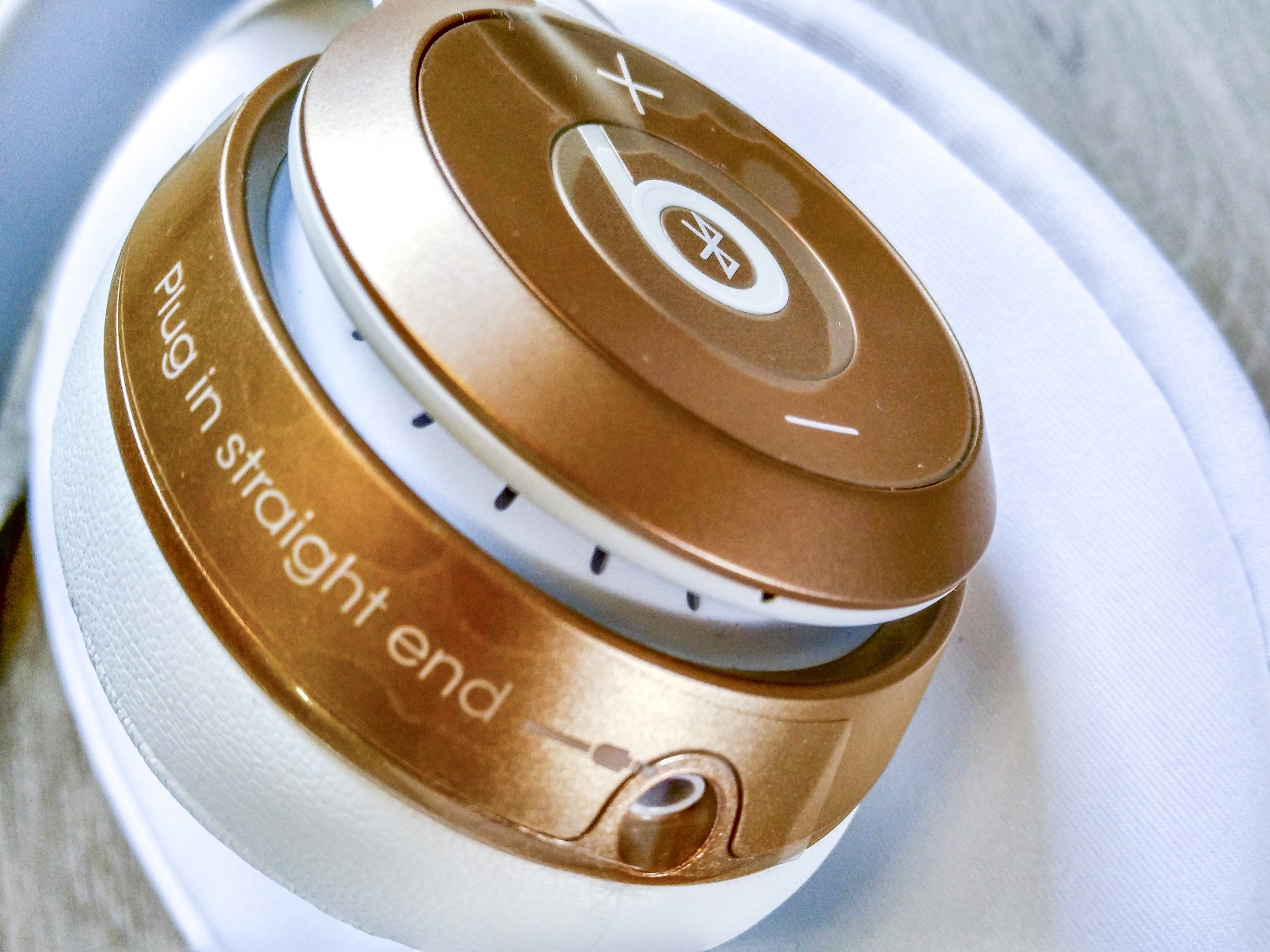 beatssolo2 wireless测评 (beatssolo2wireless外观)