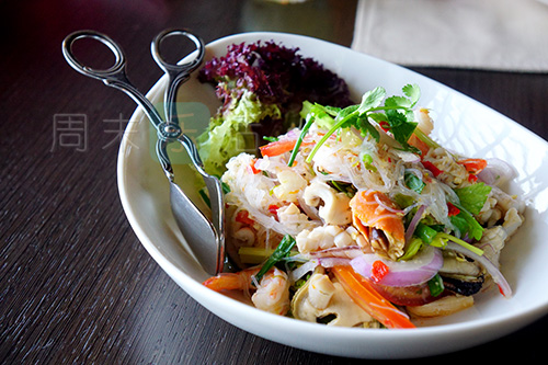 「乐食｜周墨」外表小清新，强劲刺激的泰国自助餐！