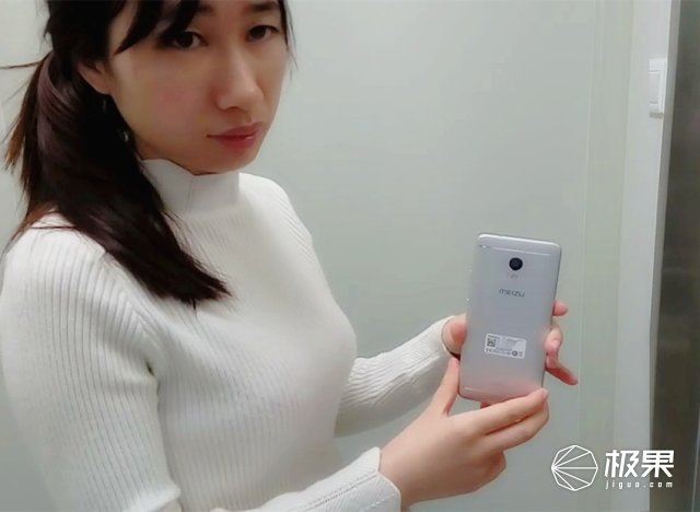 魅蓝5s如何快速充电,魅蓝5s快充怎么样