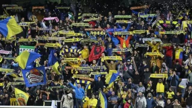 又见走心！卡迪斯的国际妇女节特别版球衣！