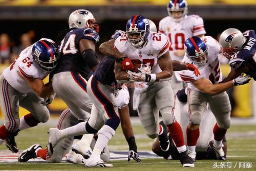 世界上打橄榄球的身体素质,世界上最强壮厉害的人