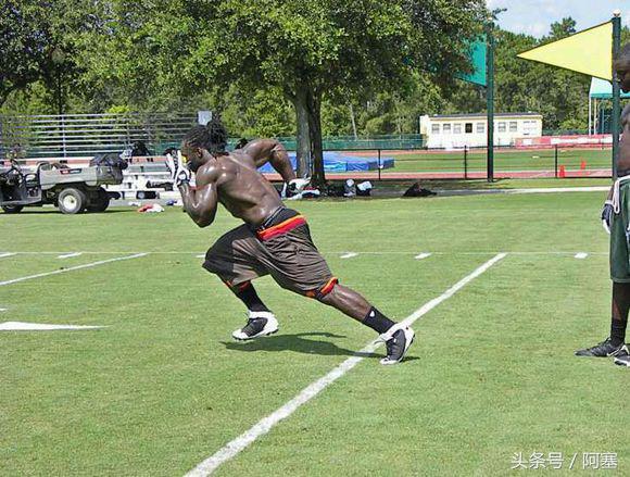 世界上打橄榄球的身体素质,世界上最强壮厉害的人