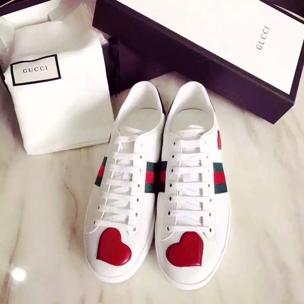 gucci经典小白鞋,gucci小白鞋经典