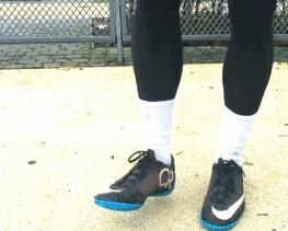 足球基本功端球加胸部停球,足球脚底接反弹球停球技术