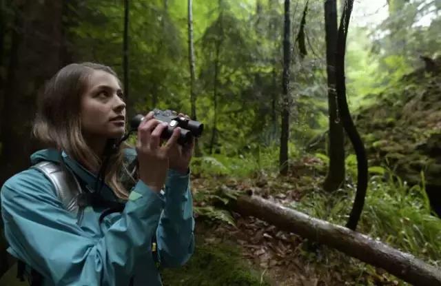 部队一般用什么品牌望远镜 (军用望远镜哪家最好用)