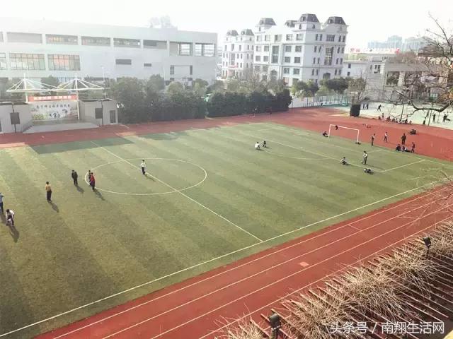 南翔社区运动场开放,嘉定南翔苏民足球场