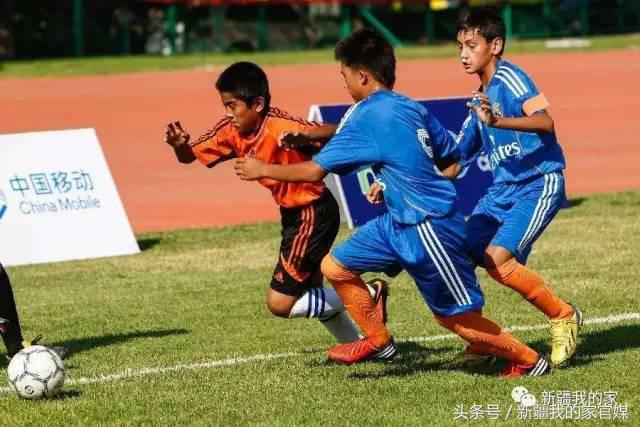 全国各省：我出上联！*疆新**丫头：我对下联！太有才了！