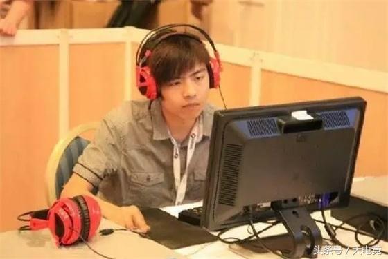 从黄袍加身到落魄江湖：传奇Carry——BurNIng